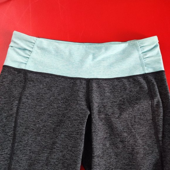 Under Armour leggings grey turquoise woman's size M - Picture 2 of 8